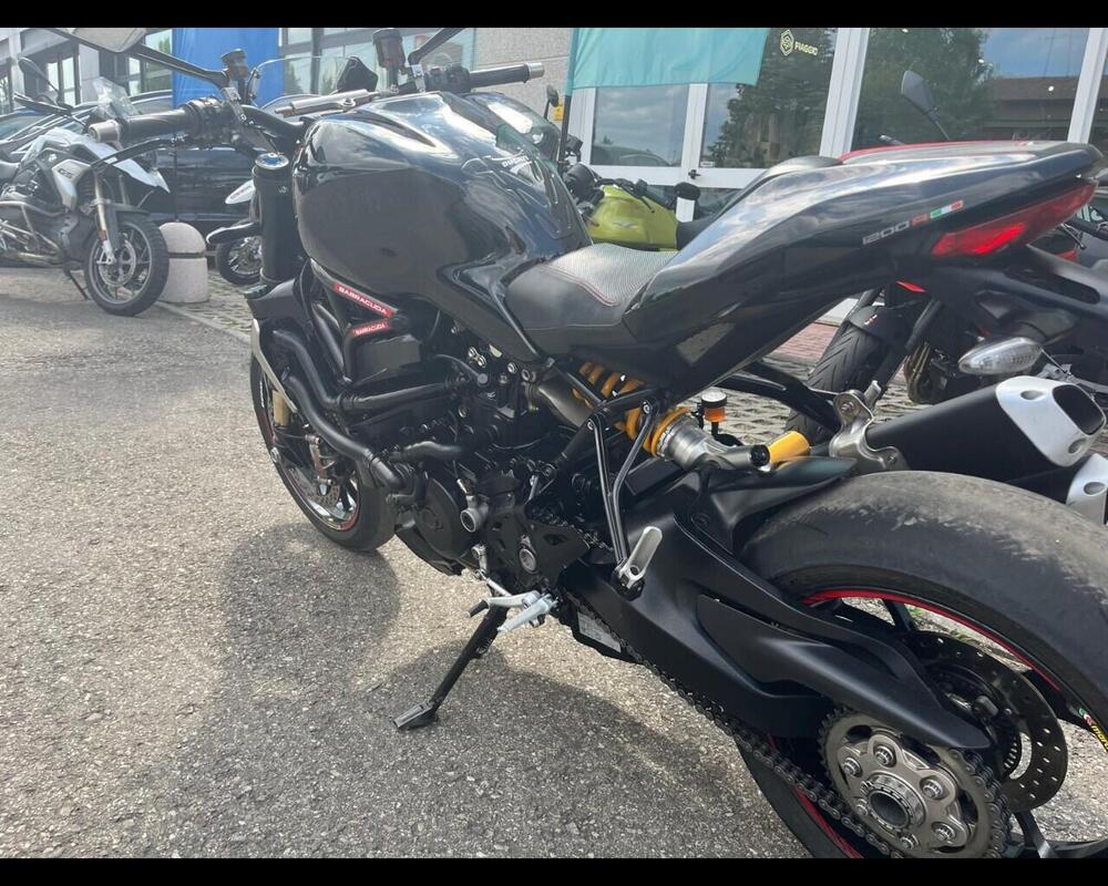 Ducati Monster 1200 R (2016 - 19) (12)