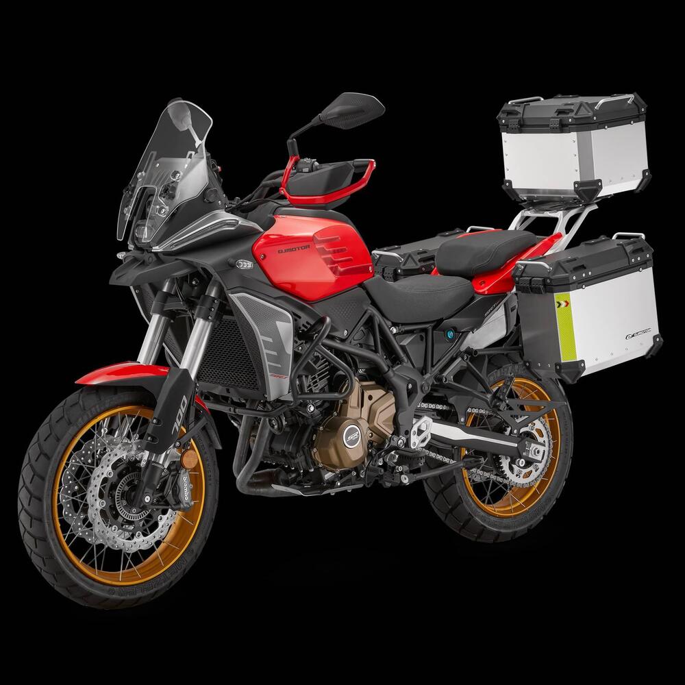 QJ Motor SRT 700 SX (2025 - 26) (2)