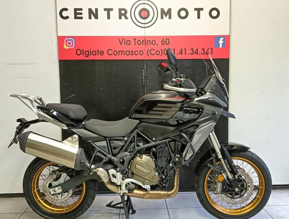 QJ Motor SRT 700 SX (2025 - 26)