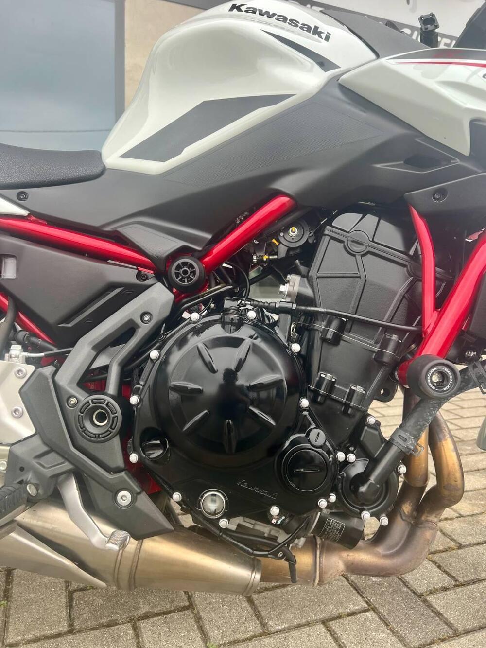 Kawasaki Z 650 (2021 - 24) (3)