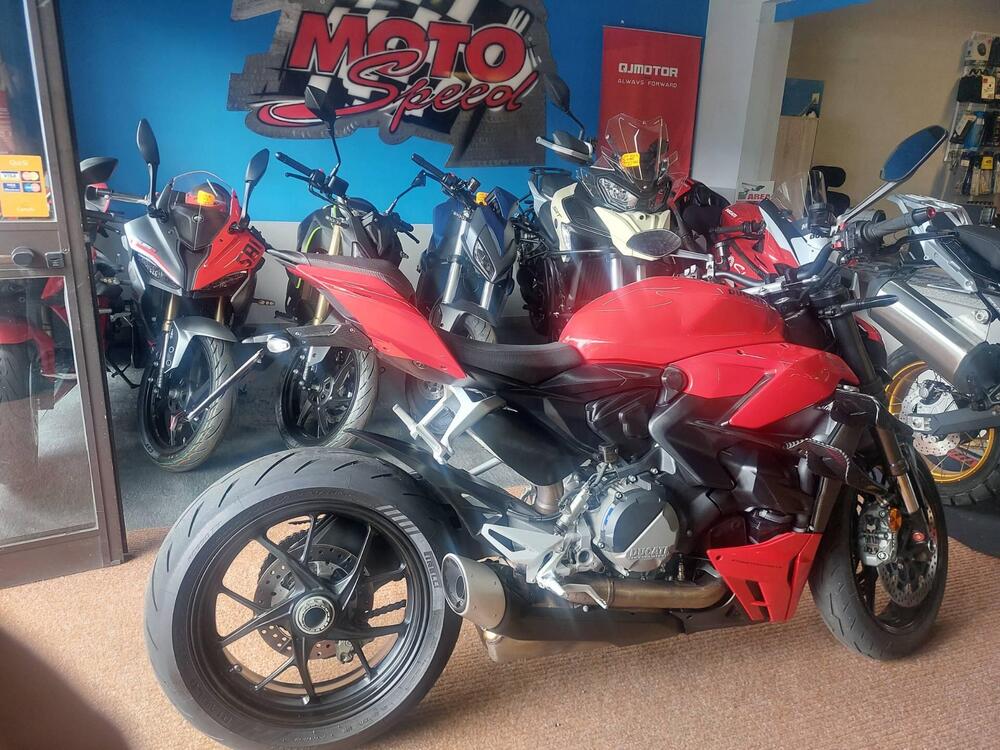 Ducati Streetfighter V2 (2022 - 24) (2)
