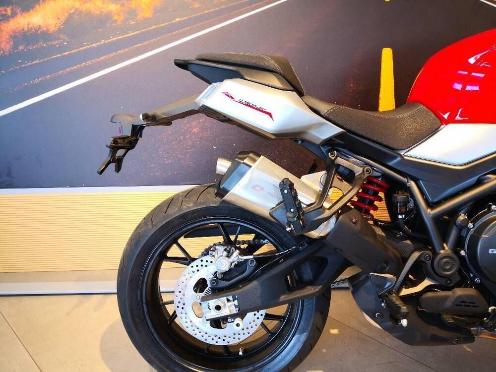QJ Motor SRK 900 (2025 - 26) (5)