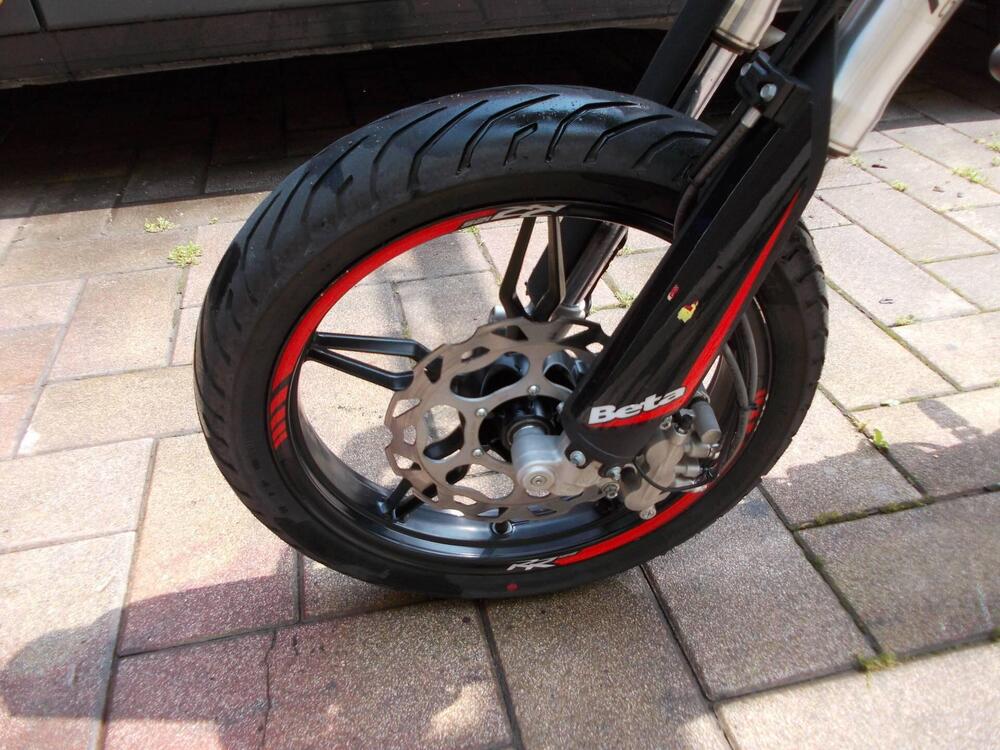 Betamotor RR 125 4T Motard LC (2018 - 20) (3)