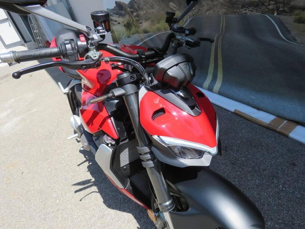 Ducati Streetfighter V2 (2022 - 24) (8)