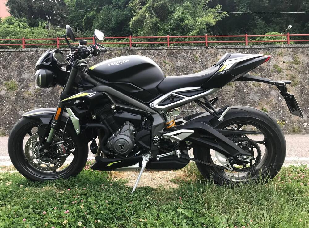 Triumph Street Triple RS (2020 - 22) (7)