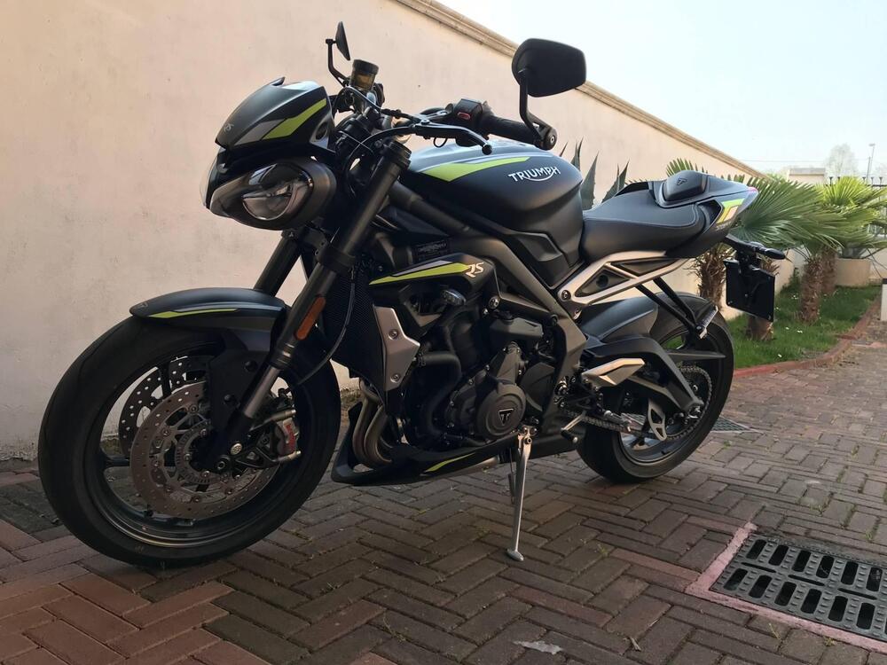 Triumph Street Triple RS (2020 - 22) (13)