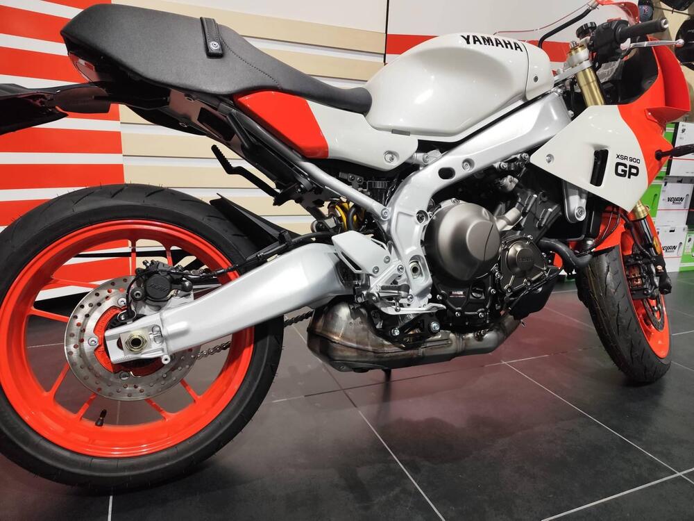 Yamaha XSR 900 GP (2024 - 26) (4)