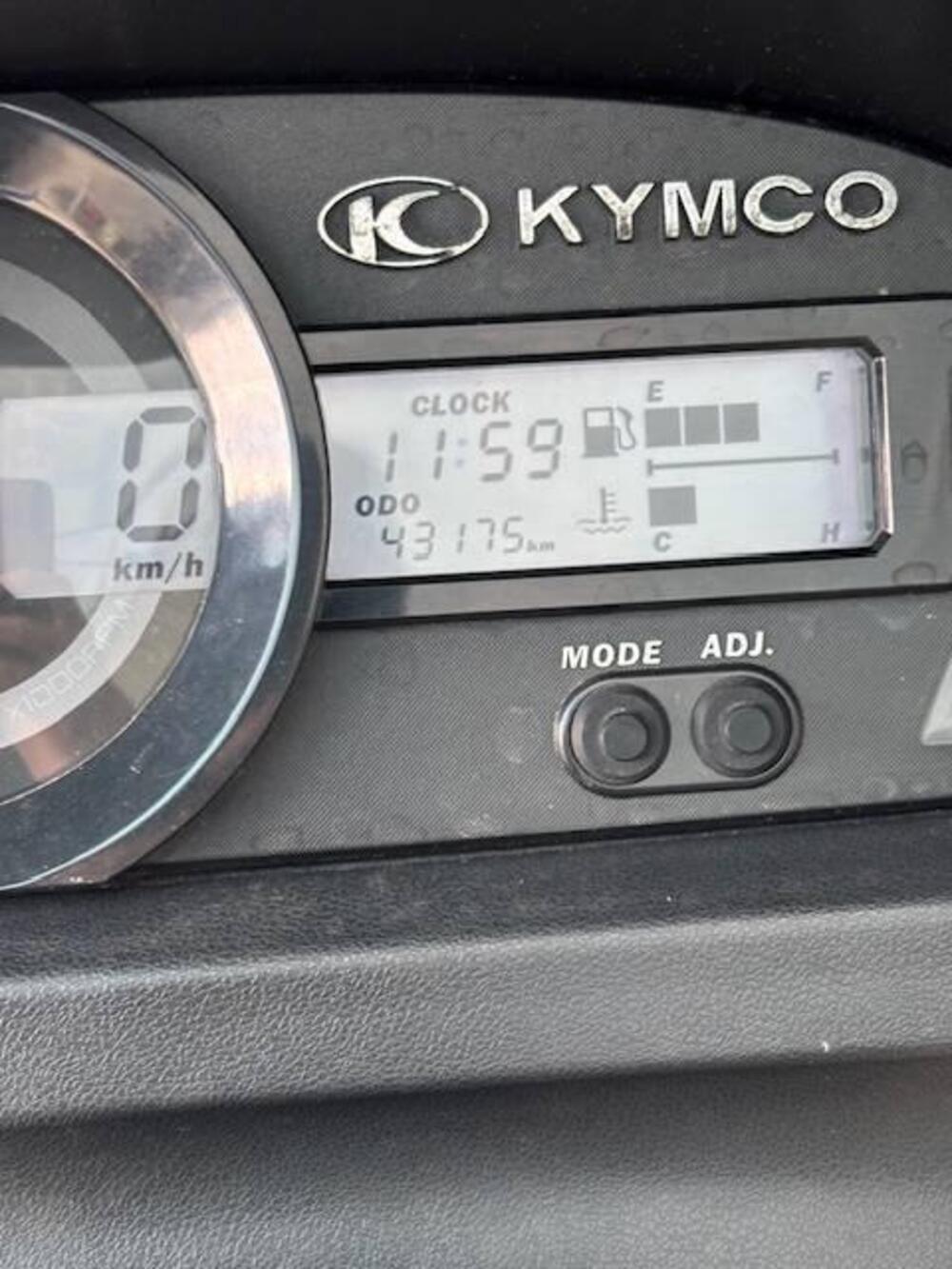 Kymco Xciting 400i ABS (2012 - 17) (10)