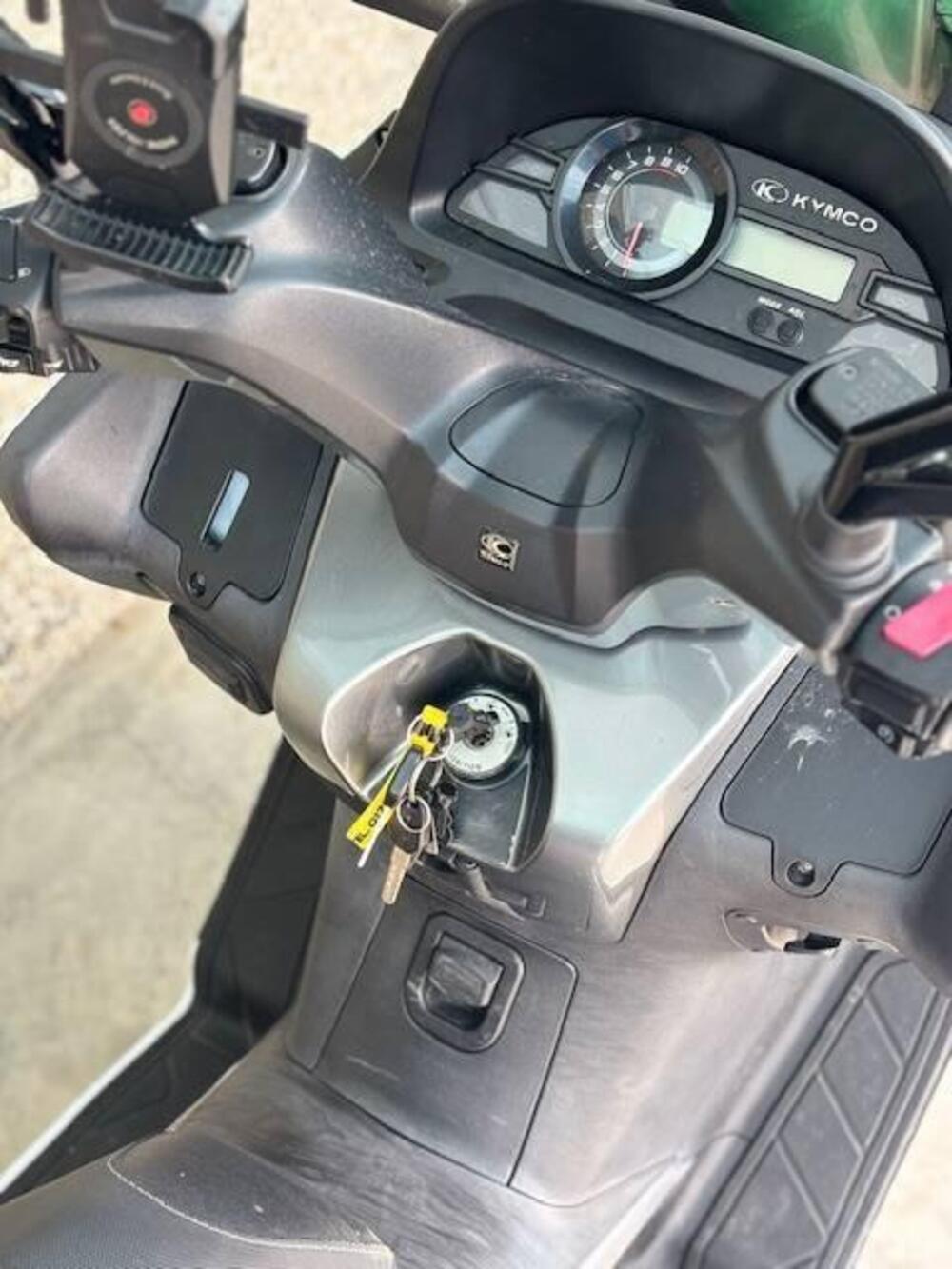 Kymco Xciting 400i ABS (2012 - 17) (14)