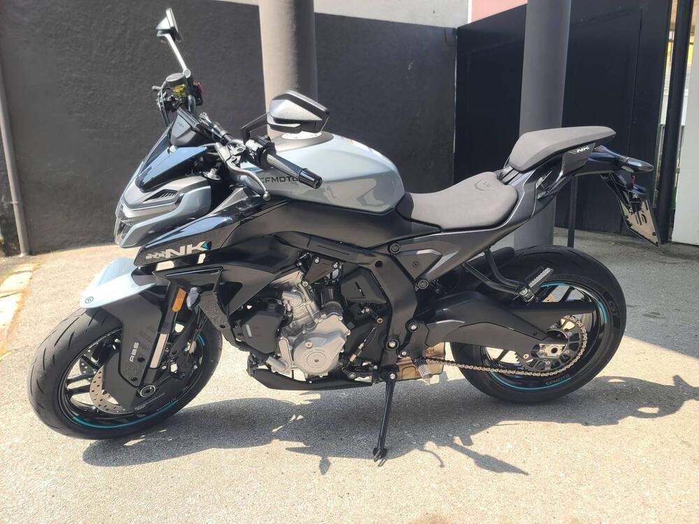 CFMOTO 675SR-R (2025 - 26) (13)