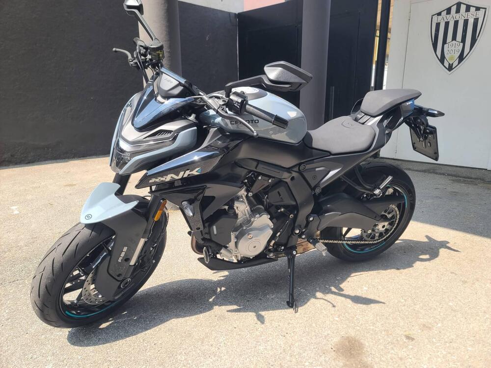 CFMOTO 675SR-R (2025 - 26) (14)