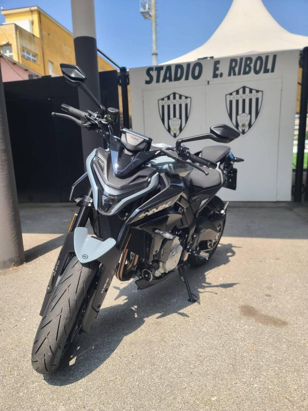 CFMOTO 675SR-R (2025 - 26) (16)