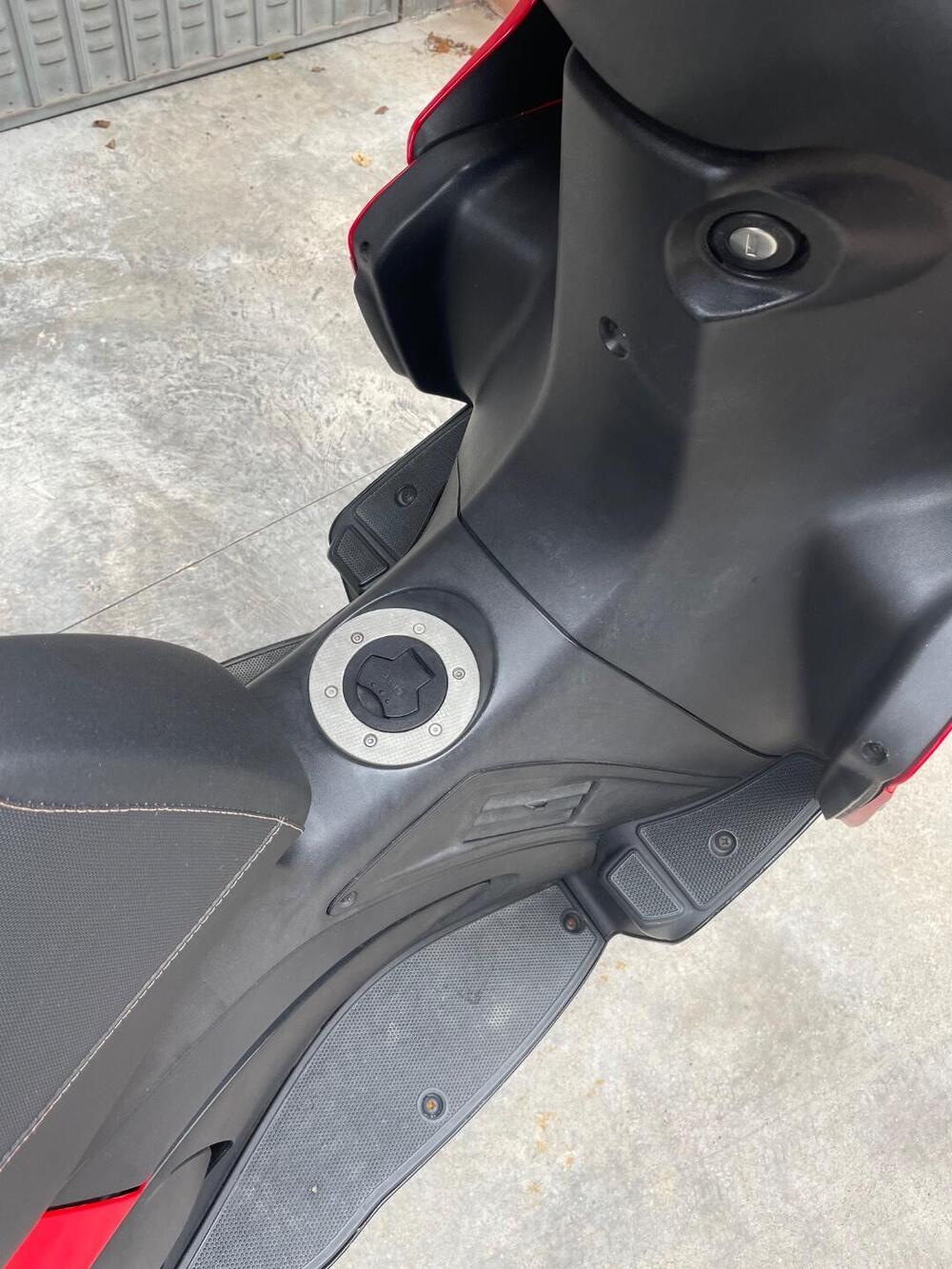 Gilera Runner 200 ST (3)