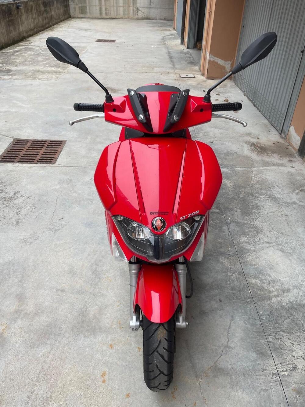 Gilera Runner 200 ST (8)