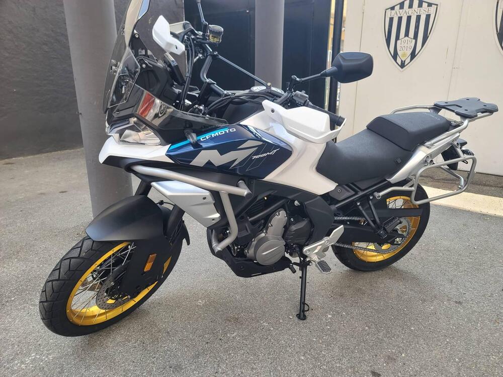 CFMOTO 700MT Adventure (2025)