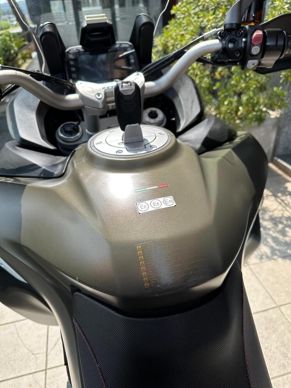 Ducati Multistrada 1200 Enduro Pro (2017 - 18) (13)