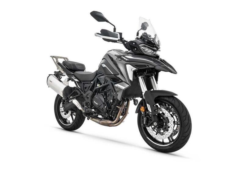 Benelli TRK 702 TRK 702 (2026)