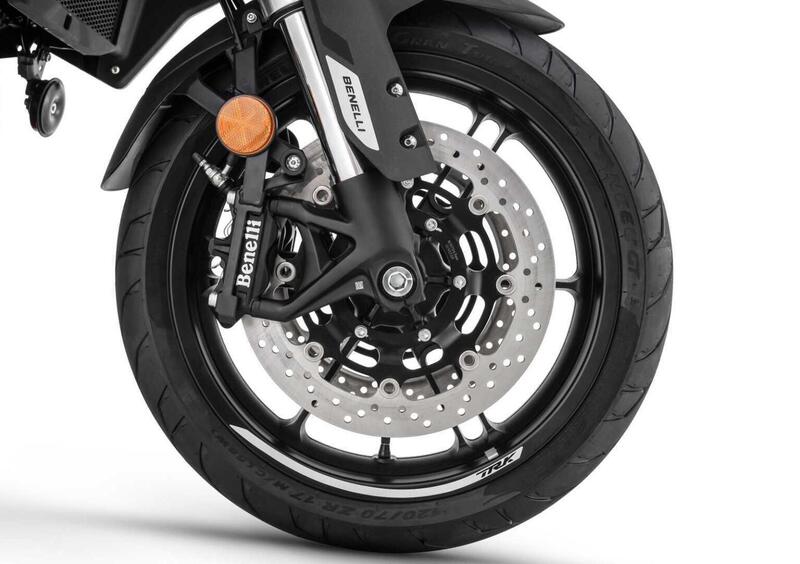 Benelli TRK 702 TRK 702 (2026) (9)