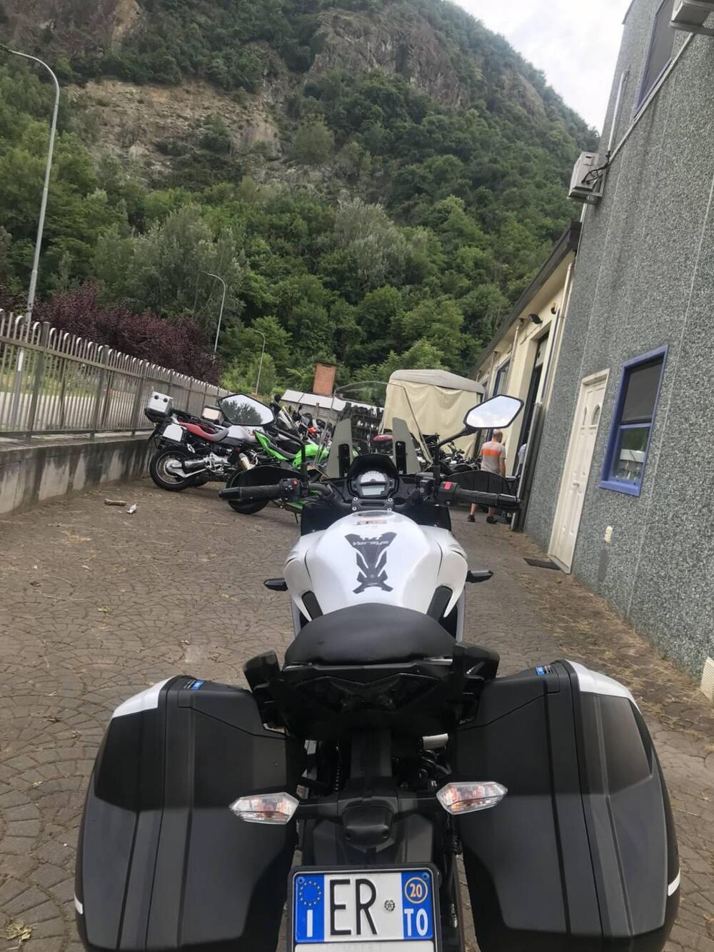 Kawasaki Versys 650 Tourer Plus (2017 - 20) (2)