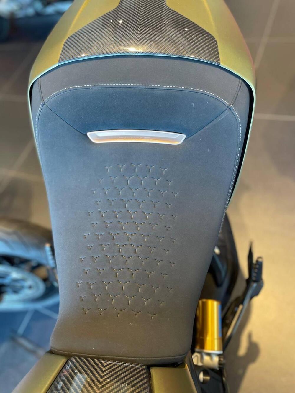 Ducati Diavel 1260 Lamborghini (2021) (13)