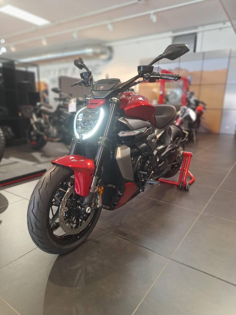 Ducati XDiavel V4 (2025) (3)