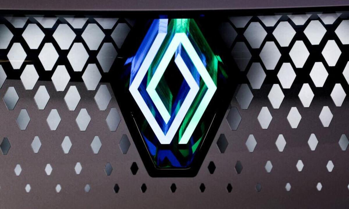 Renault in campo per la difesa: contattata dal governo francese per la produzione di droni per l'Ucraina