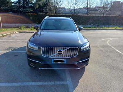 Volvo XC90 D5 AWD Geartronic 7 posti Inscription del 2017 usata a Milano