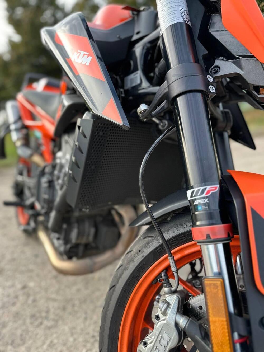 KTM 890 Duke GP (2022 - 23) (4)