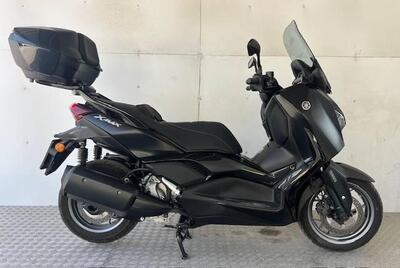 Yamaha X-Max 300 Tech Max (2021 - 24) usata