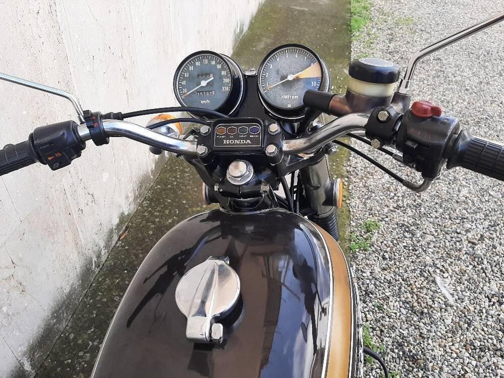 Honda CB 750 Four K2 (4)