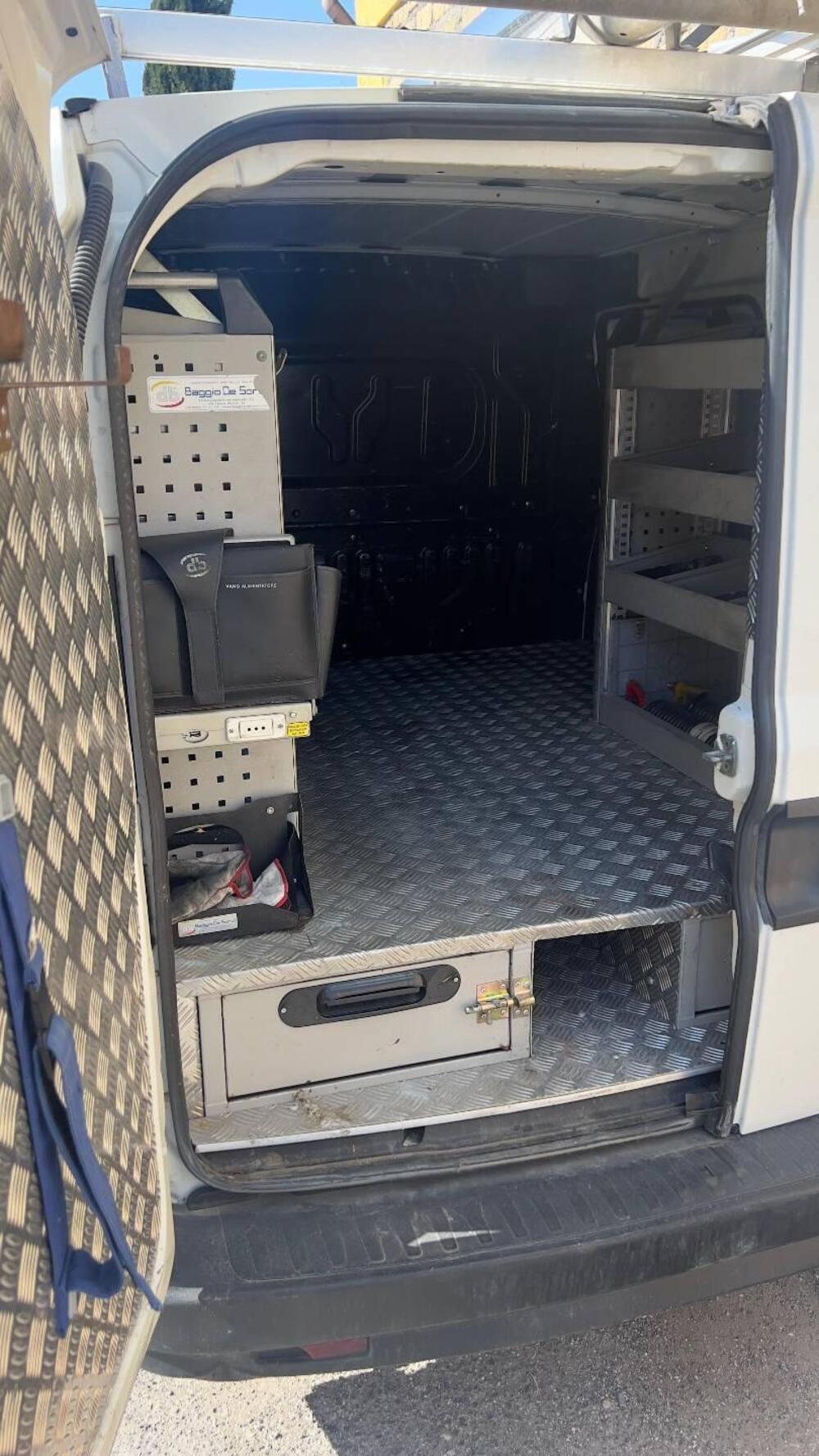 Fiat Doblò usata a Bari (2)
