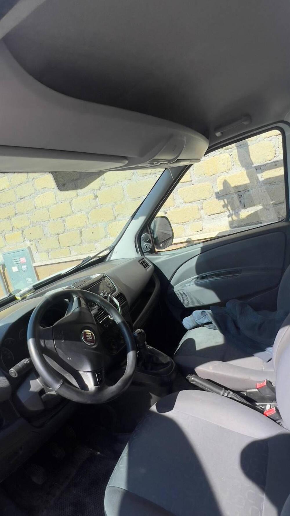 Fiat Doblò usata a Bari (3)