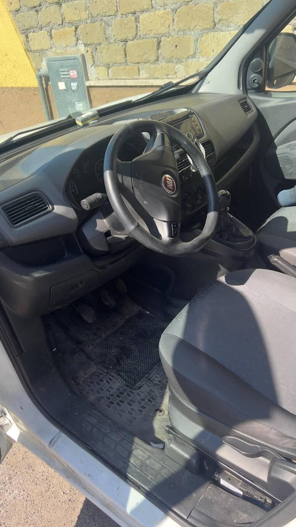 Fiat Doblò usata a Bari (4)