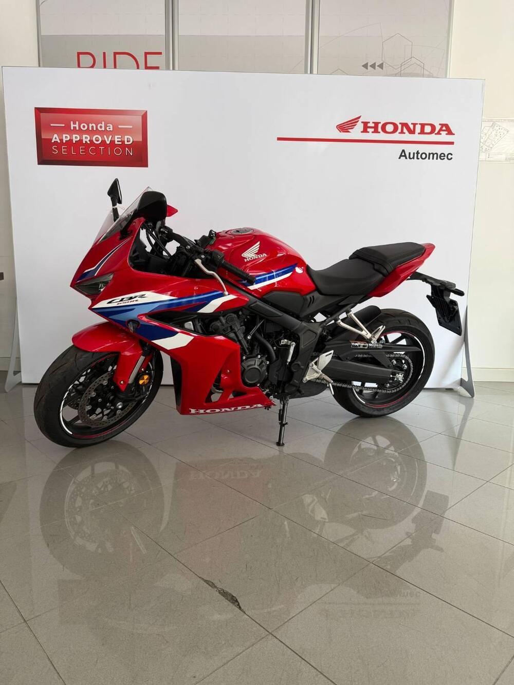 Honda CBR 650 R E-Clutch (2024 - 26) (8)