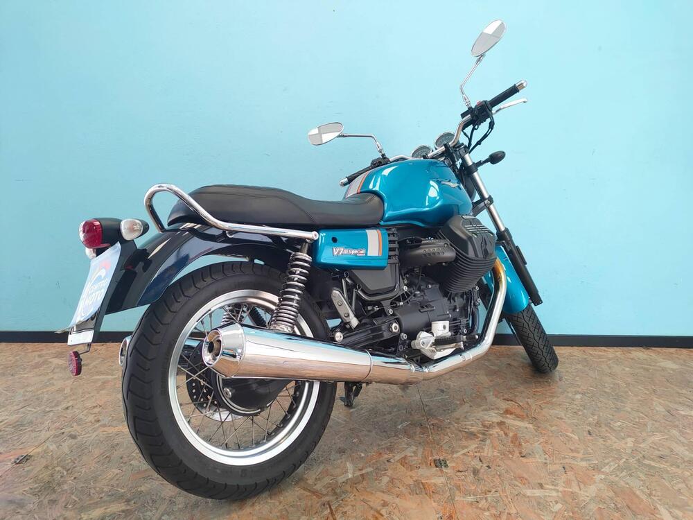 Moto Guzzi V7 III Special (2017 - 20) (6)