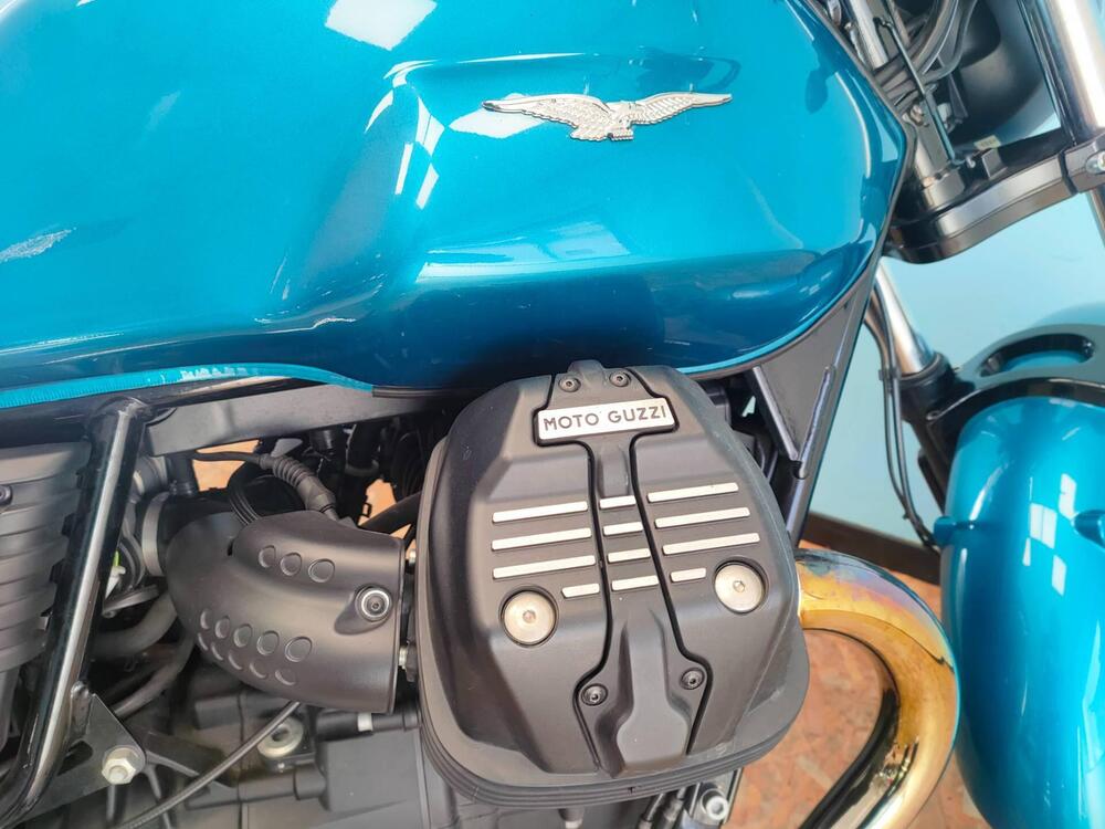 Moto Guzzi V7 III Special (2017 - 20) (10)