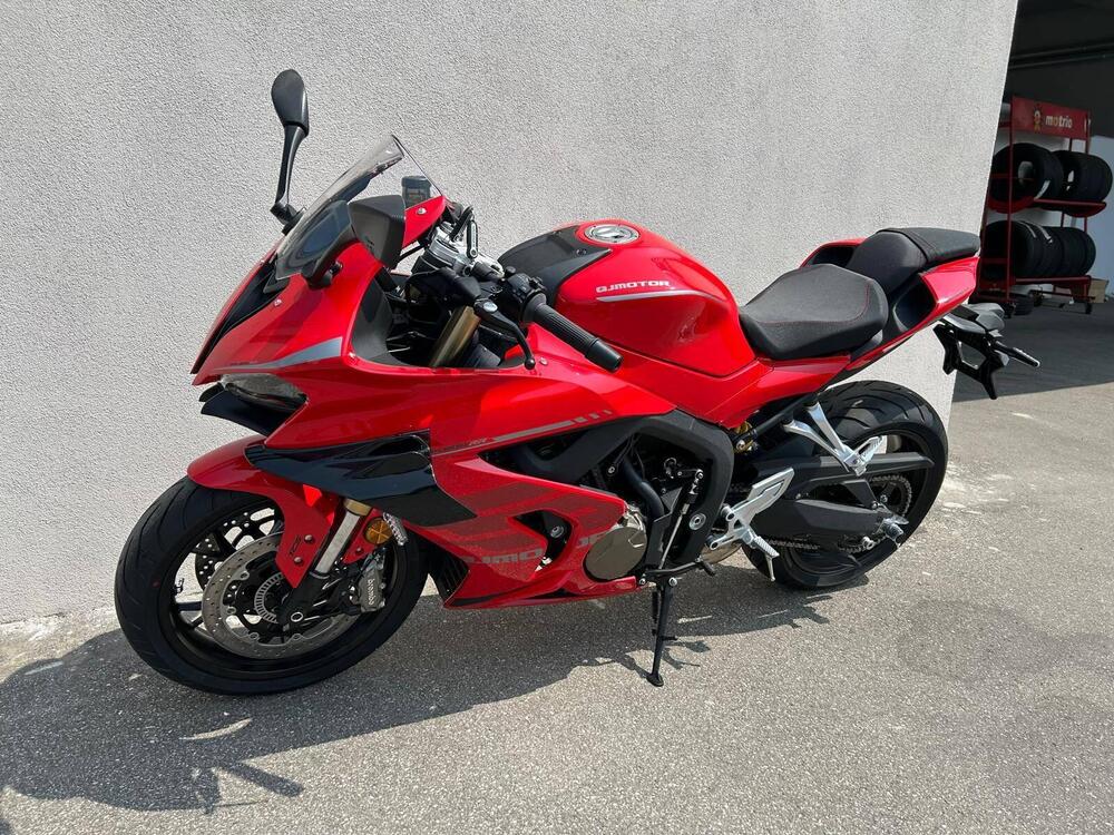 QJ Motor SRK 800 RR (2025 - 26) (8)