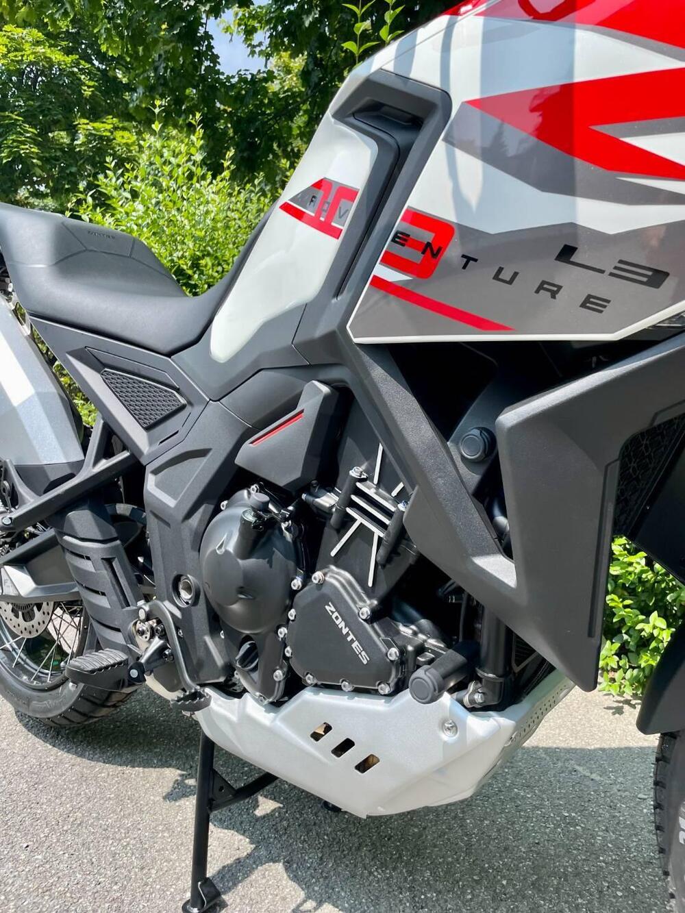 Zontes ZT703-F (2025 - 26) (3)