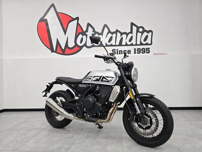 Brixton Motorcycles Crossfire 500 X (2021 - 25) nuova