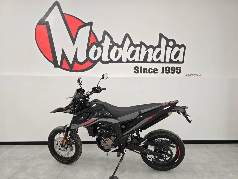 Malaguti XSM 125 (2021 - 26) (3)