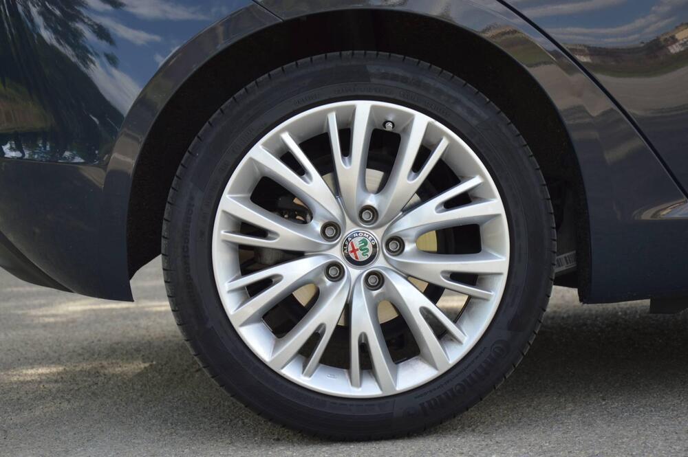 Alfa Romeo Giulietta usata a Firenze (4)