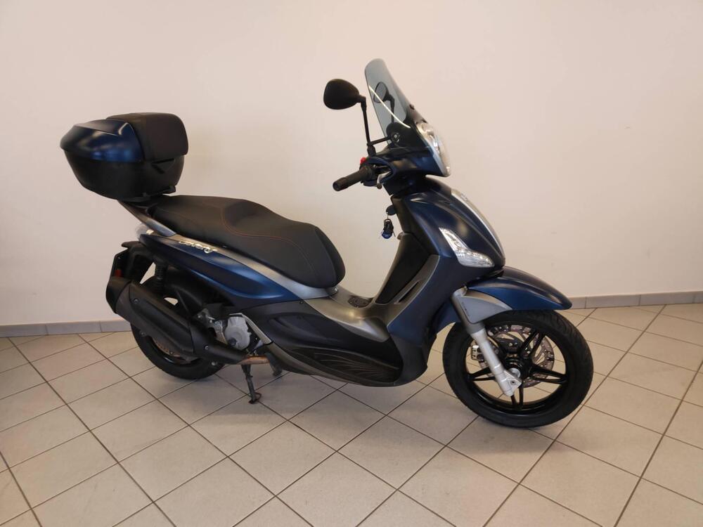 Piaggio Beverly 350 S ABS (2019 - 20) (2)
