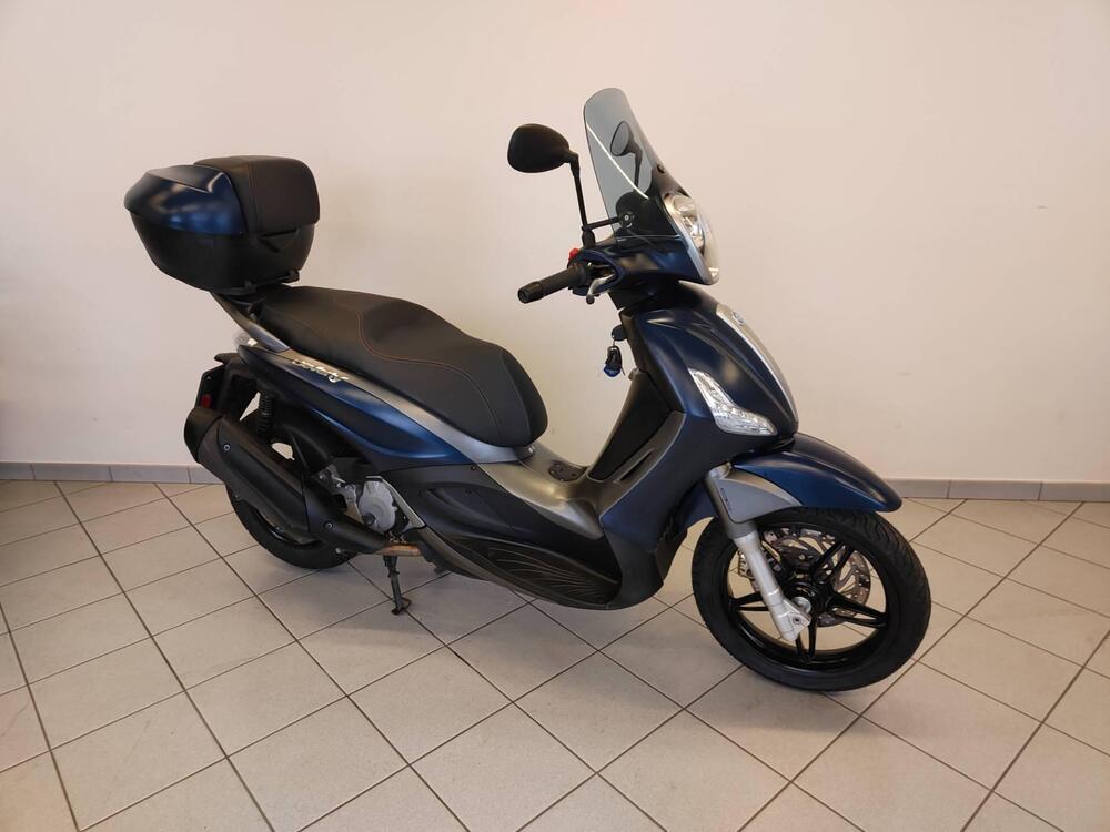 Piaggio Beverly 350 S ABS (2019 - 20) (10)