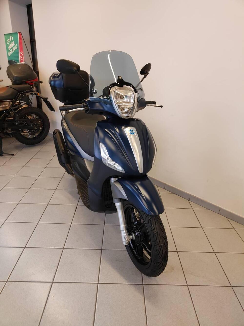 Piaggio Beverly 350 S ABS (2019 - 20) (13)