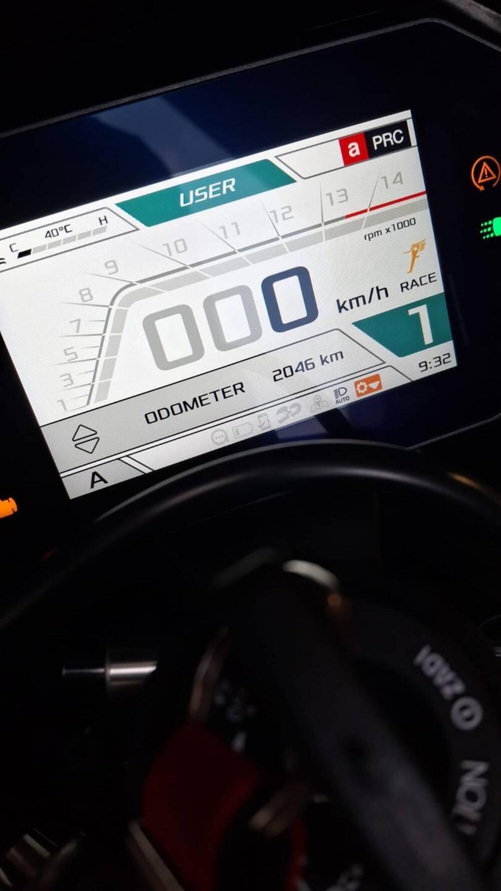 Aprilia RSV4 1100 (2021 - 24) (3)