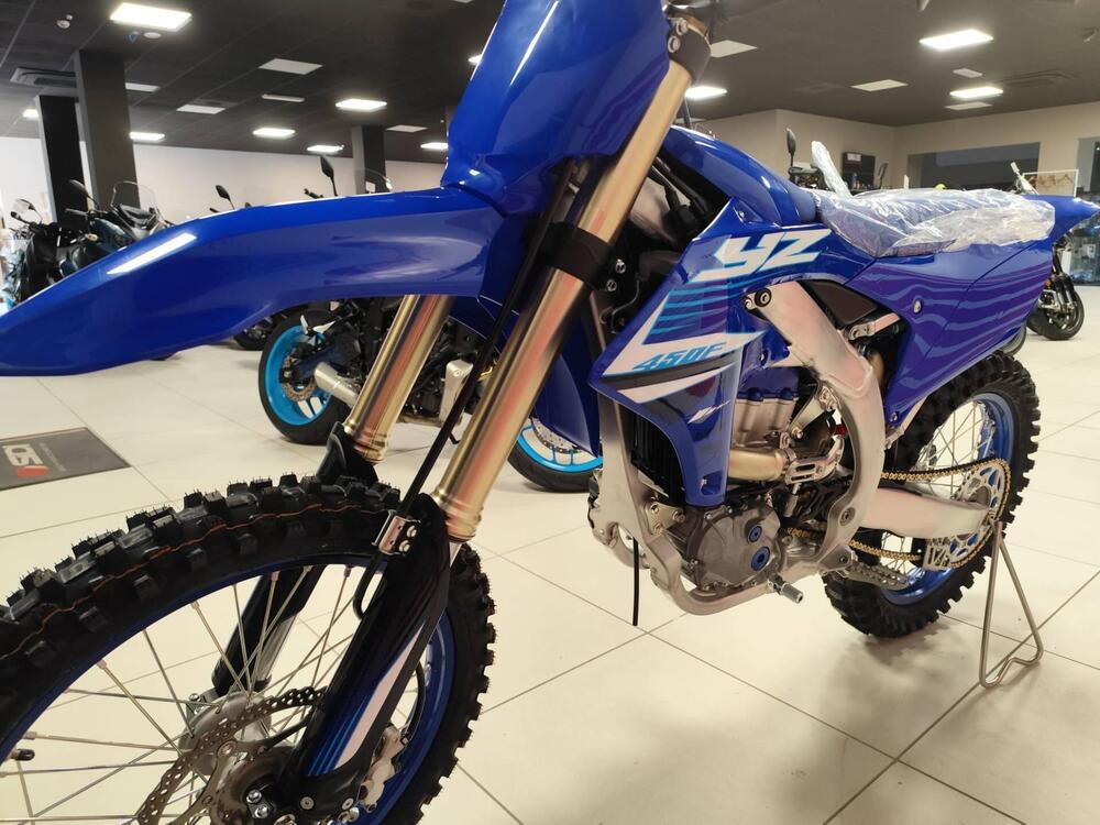 Yamaha YZ 450 F (2025) (7)