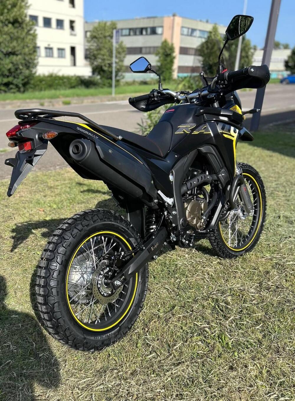 Voge 300 GY Rally (2022) (4)