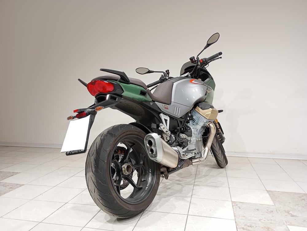 Moto Guzzi V100 Mandello S (2022 - 24) (4)