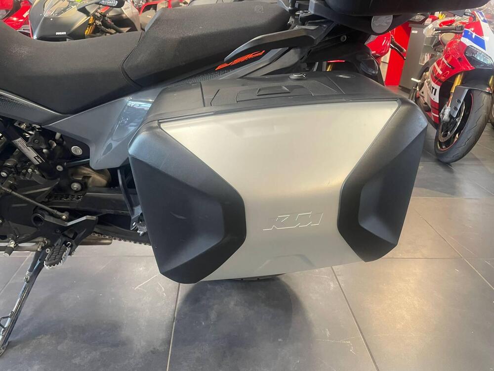 KTM 890 Adventure (2022) (8)