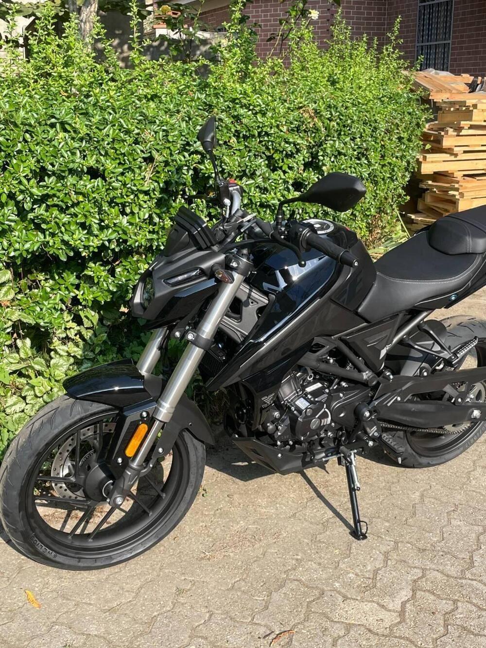 Voge Brivido 125R (2023 - 26)